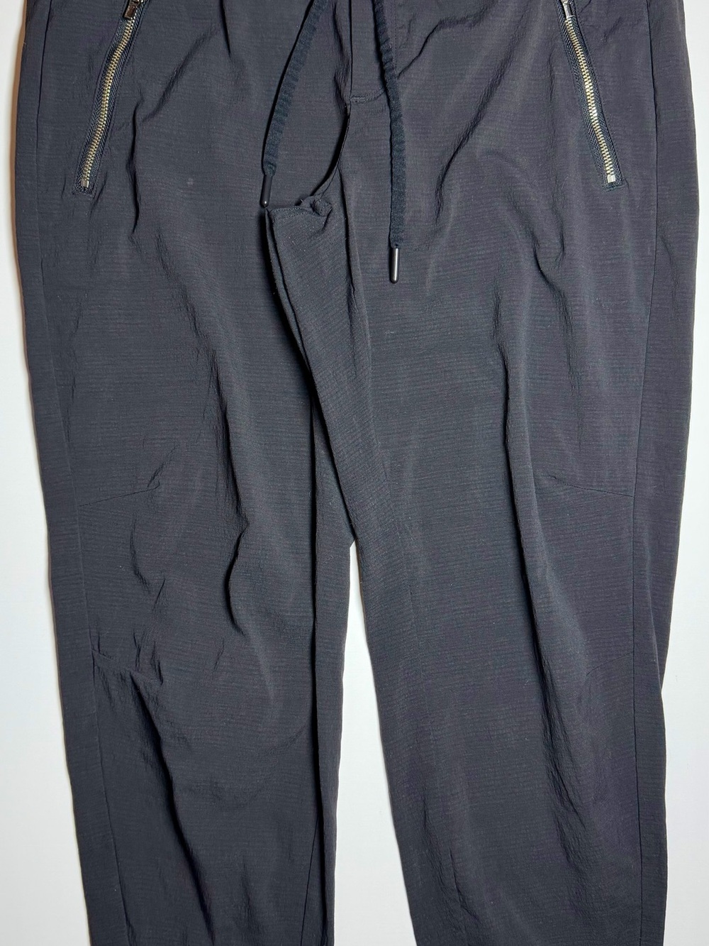 Athleta Trekkie North‎ Jogger Pants Women’s 10P Green Athleisure Tapered Nylon